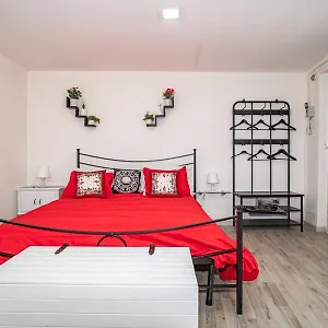 Apartament A Casa Del Reuccio